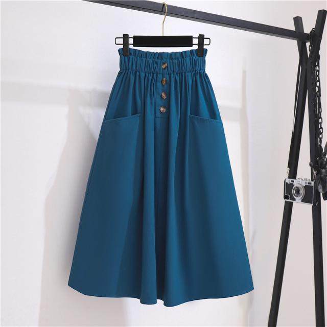 Spring and summer new high -waisted thin waist pine tight waist button decorative pocket design medium long A -line skirt