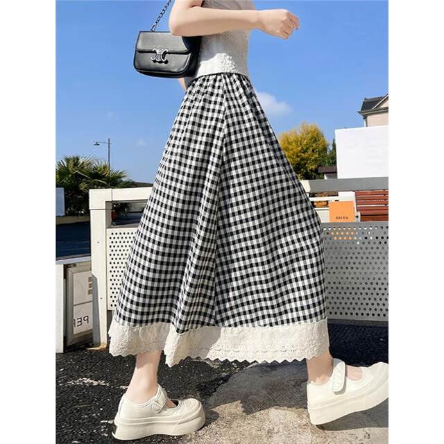 Large size sweet lace plaid skirt for women in spring and summer 2025 new high-waisted slim long skirt for women