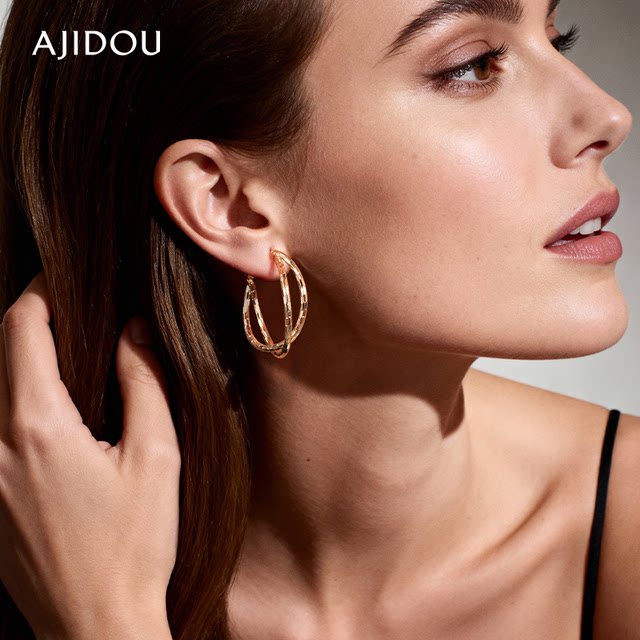 AJIDOU Ajidou Earrings Women's S925 Silver 2025 Hot Gold Earrings European and American Style Earrings Light Luxury Earrings
