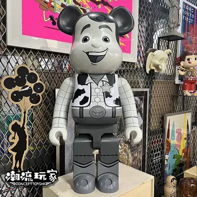 清仓价Bearbrick 1000% WOODY B&W Ver玩具总动员胡迪黑白现货-Taobao