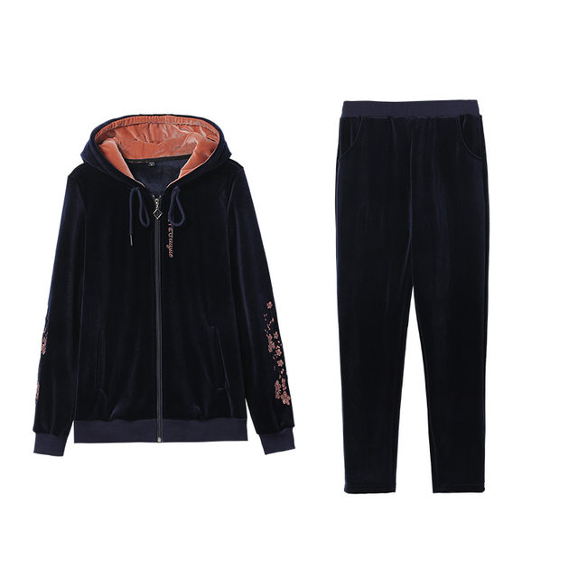 Velvet and thickened sportswear suit for women plus fat and enlarged for winter new mother's winter clothing gold velvet two-piece set large size