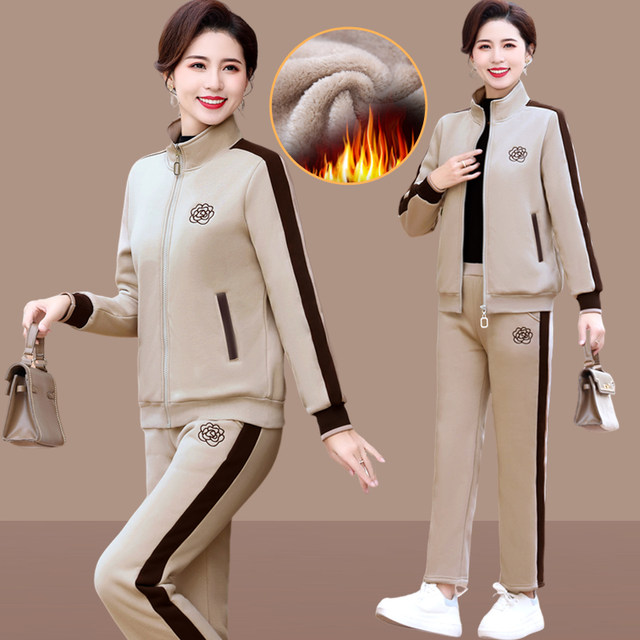 Middle-aged women's velvet thickening sports suit 40-year-old mother's winter clothing new casual two-piece winter women's jacket