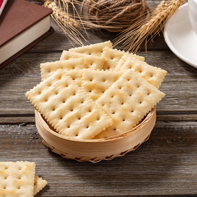 Hong Kong brand Peppito sea salt soda crackers, sugar-free breakfast meal replacement salty soda snacks