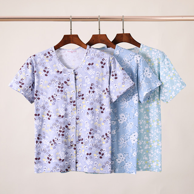 Middle -aged and elderly cotton cardigan short -sleeved ladies open pajamas.