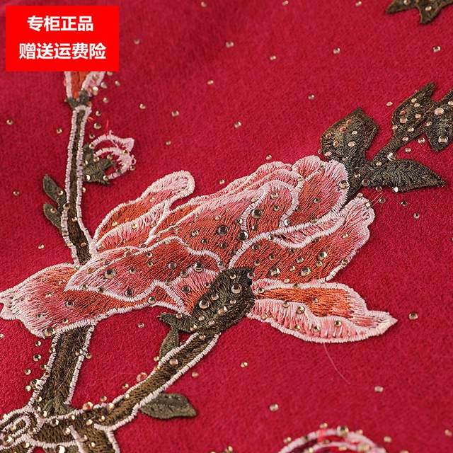 
Middle-aged and elderly women's two-piece set, wide, mid-length sweater jacket, mother's wear, spring and autumn large size western style dress