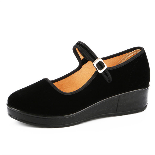 Old Beijing cloth shoes work single shoes female flat slopes and puffy cakes, bring hotels to work etiquette dance black cloth shoes
