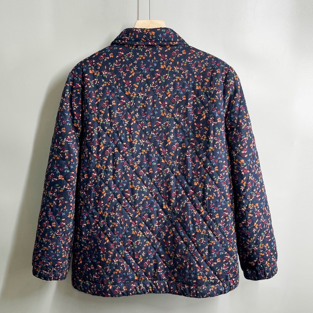 Middle-aged and elderly women's large-size cotton-padded jackets, old ladies' oversized thin cotton-padded jackets, mother's and grandma's autumn and winter quilted small cotton-padded jackets