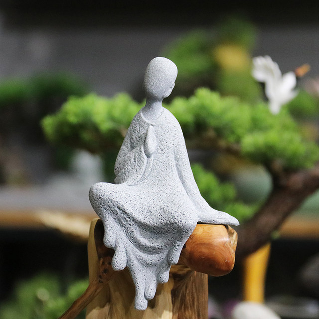 Simulation landscape monk statue, small ornament flower gardening bonsai fake mountain micro -landscape landscape landscape Buddha figure small furnishings
