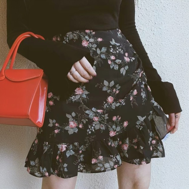 Retro floral skirt female summer A -line skirt large fat MM new chiffon high waist skirt covered ruffled skirt