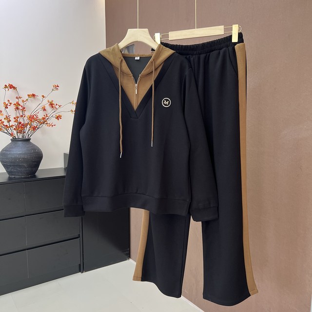 Mom's new autumn sweatshirt hooded fashionable sports upper and lower suit middle-aged and elderly women's casual age-reducing two-piece set