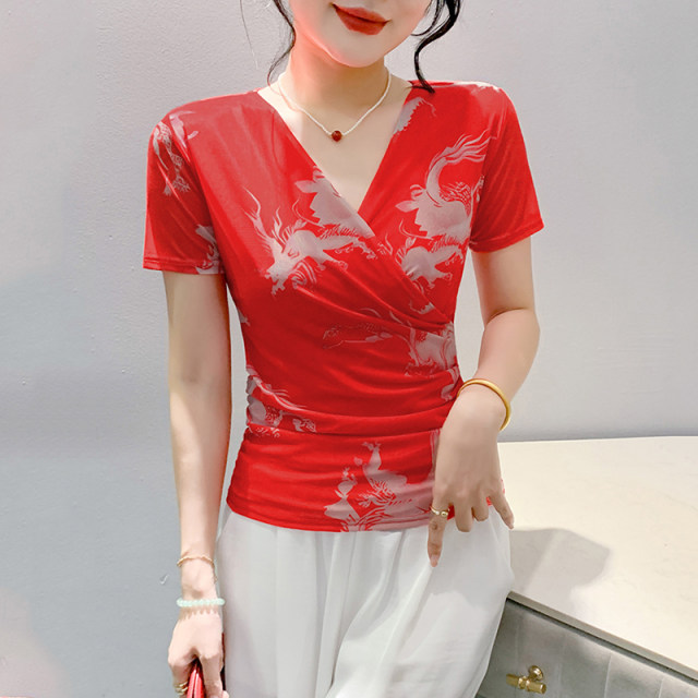 Temperament tie -dyeing T -shirts Female short -sleeved summer new sexy V -neck net gauze crotch
