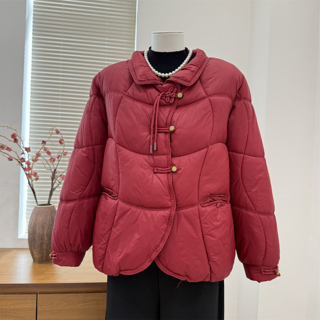 Mother's winter clothing thickened cotton coat women's 2025 new winter coat fashionable foreign style short cotton jacket for middle-aged and elderly people