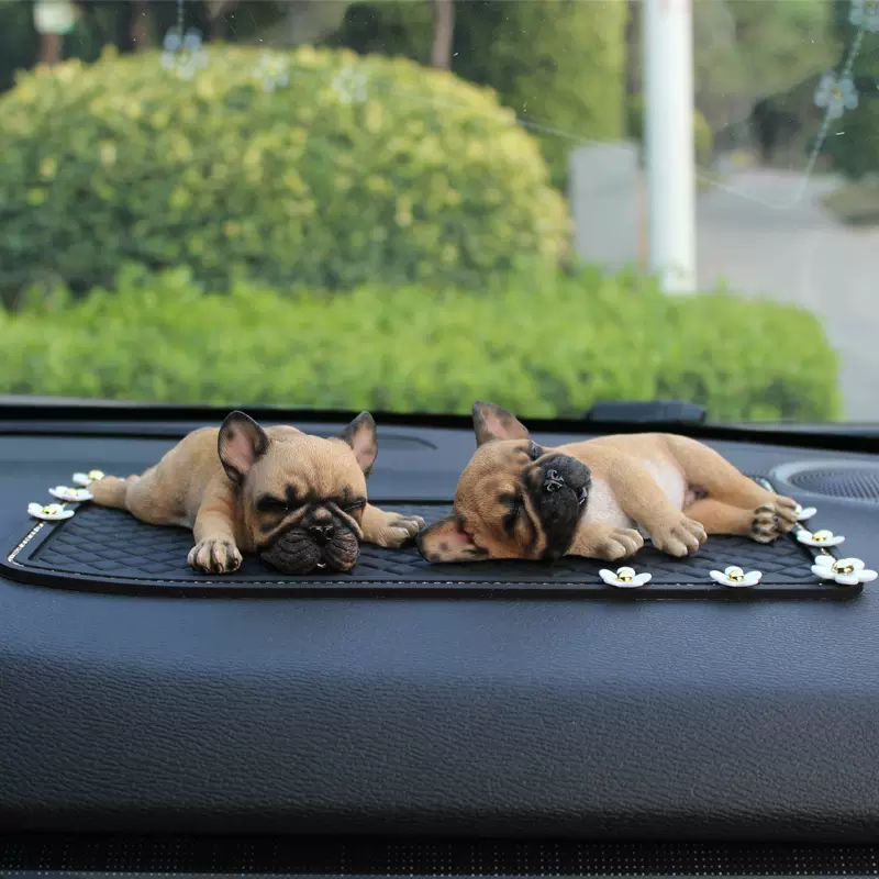 汽车斗牛犬车内摆件可爱仿真沙皮狗动物模型车载饰品礼物