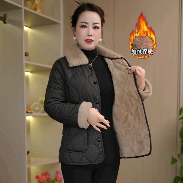 velvet cotton coat with autumn and winter short new fashionable and fashionable mother's clothing casual and versatile age-reducing warm cotton coat