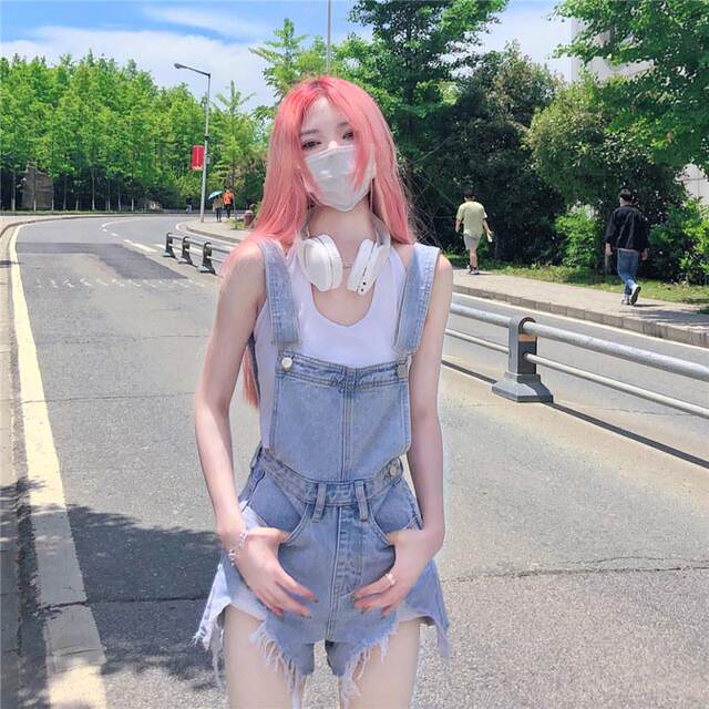 Denim back trousers short summer new hairy loose, age -reducing A -line wide -leg hot pants short pants ins tide