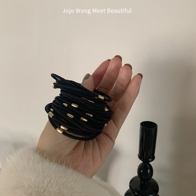 Pack of 30 pieces ~ I heard that you really like the durable and highly elastic rubber band hair accessories, hair ties and black headbands
