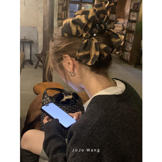 Full ~ Leopard print high-end hair grab clips fashionable and fashionable hair accessories women's hairpin large shark clips hair card