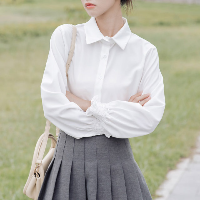 College style lace-up bow white shirt women's flared sleeves with vest base shirt long sleeve top autumn and winter new style

