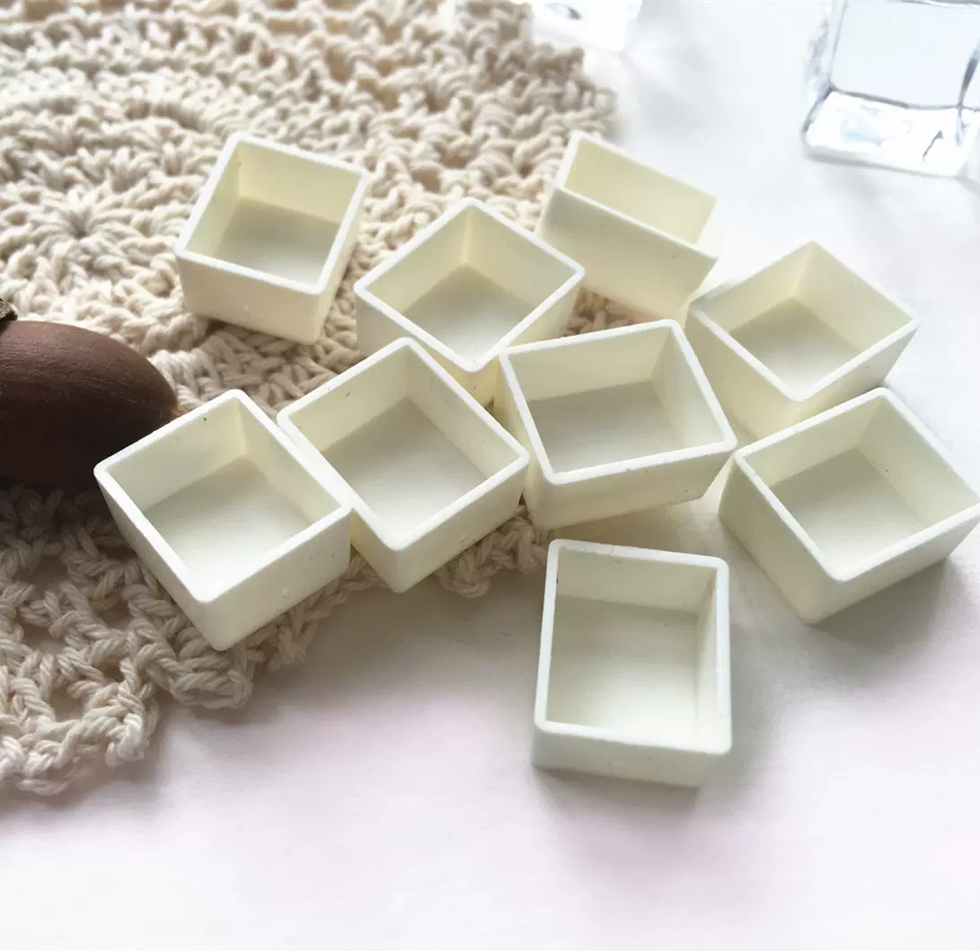 固体水彩空盒美利蓝mg水彩颜料分装2ml格子半块