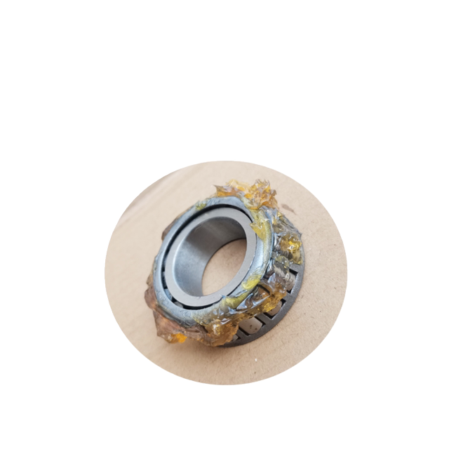 Gasoline three-wheel motorcycle pressure bearing front wheel tapered bearing steering column 32005/30205 bearing assembly