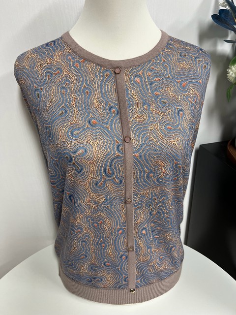 Spring and Autumn New Products Thin Loose Loose Large -size Temperament Mom Moms Plasses Middle -Elderly Long -sleeved Bottom Sweat Sweat
