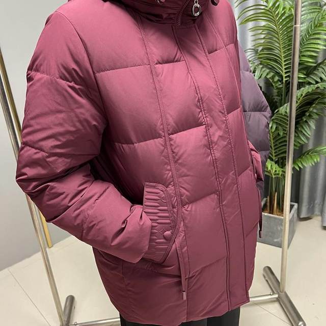 Winter mother's down jacket solid color coat thickened hooded mid-length zippered large size loose top for middle-aged and elderly people