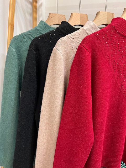 Temperament Mom Winter Extra Large Loose Middle-aged and Elderly Cardigan Women's Sweater Velvet Thickened Half-Turtle Collar Top