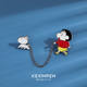 Crayon Shin-chan brooch cartoon Japanese cute cartoon metal badge male and female student decoration small brooch
