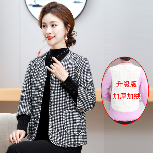 Middle-aged and elderly women's autumn and winter clothes plus velvet cotton coat mother's thin floral thermal underwear short plaid jacket
