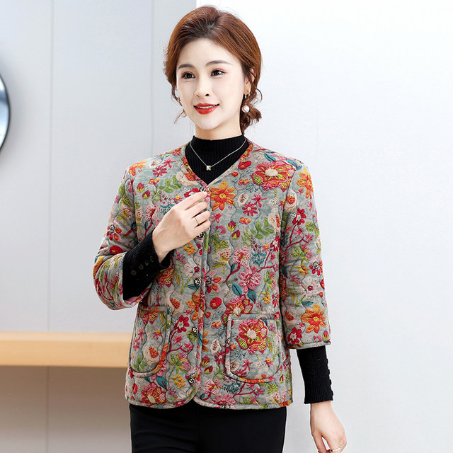
Mom's winter clothes, cold-proof and warmth, seven-quarter sleeve cotton jacket, cotton vest, middle-aged and elderly women's large-size loose cotton jacket, cotton horse clip