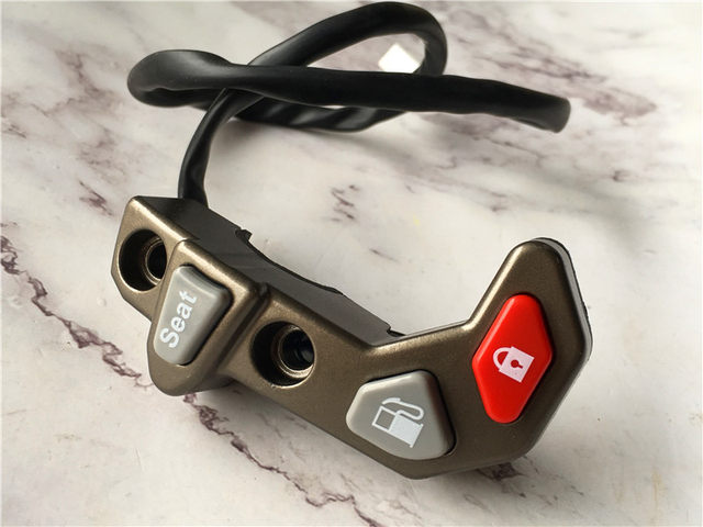 Suitable for Shengshi original accessories ZT310X/R/T/V cruise version street car version new left and right handlebar auxiliary switch