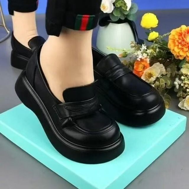 
Thick-soled shallow-mouthed loafers soft sole versatile commuter leather shoes for women 2025 summer new mother shoes VX160