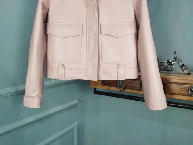 Haining 2025 spring new genuine leather sheepskin leather jacket for women's neck pink short jacket makes you look slim