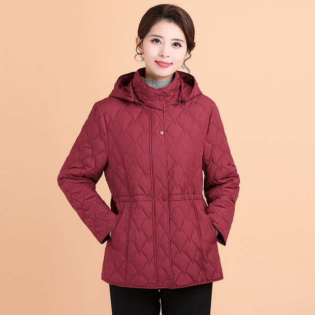 Lightweight cotton-padded jacket for small mothers, middle-aged and elderly women's cotton-padded jackets, autumn and winter short quilted jackets, large size cotton-padded jackets