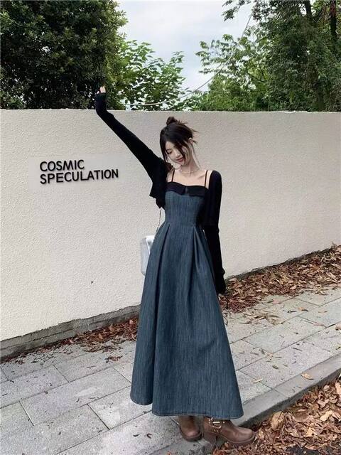 Black knitted cardigan sweater contrasting color splicing strapless denim dress high-end temperament two-piece suit
