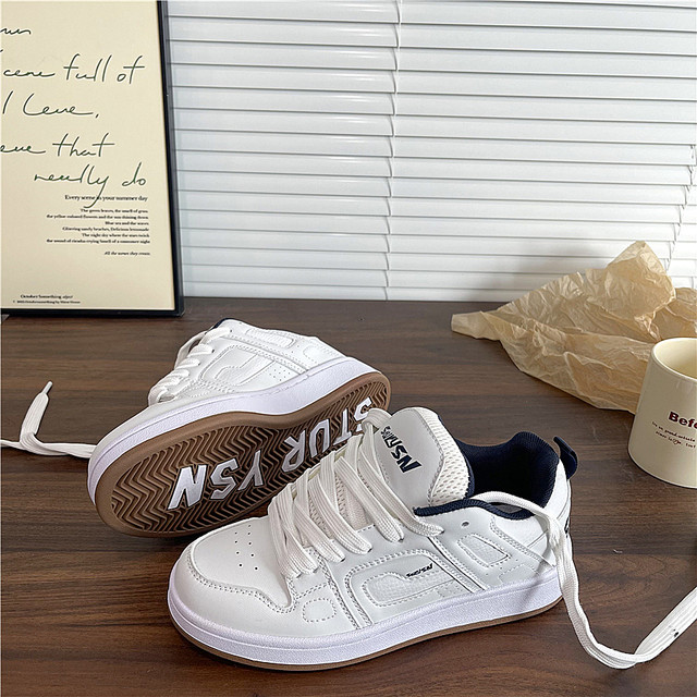 Yi Youth White Dark Blue American Retro Shoes Women's Thick Sole Bread Shoes Student Sports Shoes Men's 2025 Autumn New Style