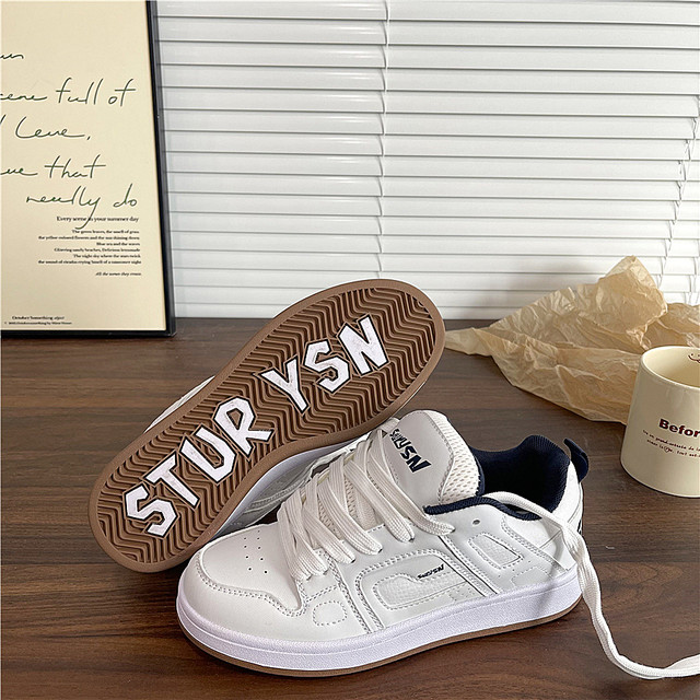Yi Youth White Dark Blue American Retro Shoes Women's Thick Sole Bread Shoes Student Sports Shoes Men's 2025 Autumn New Style