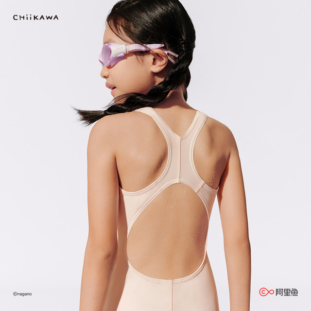 New SpeedoCHIIKAWA series playful printed wide shoulder strap girls one-piece swimsuit