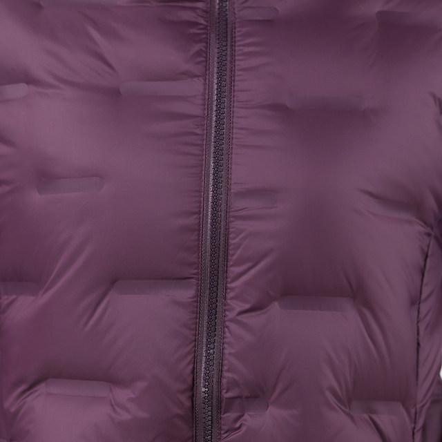 Middle-aged and elderly women's winter down jacket women's white duck down jacket large size jacket two-piece set mother's windproof and warm 80