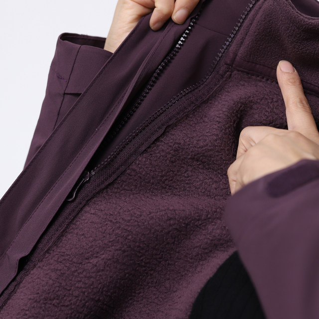 High-end mother's winter clothing three-in-one two-piece jacket jacket for women, warm and thickened velvet lining, removable windproof