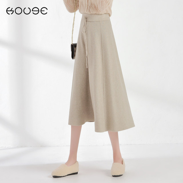 Black knitted skirt for women in autumn and winter 2024 new pleated skirt mid-length high-waisted a-line tie-fitting umbrella skirt