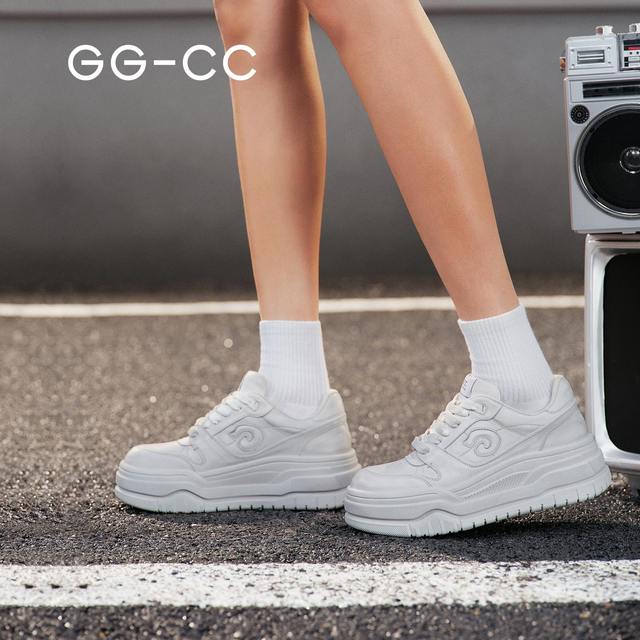 GGCC City Agent 2025 summer new thick-soled board shoes for women's old white shoes