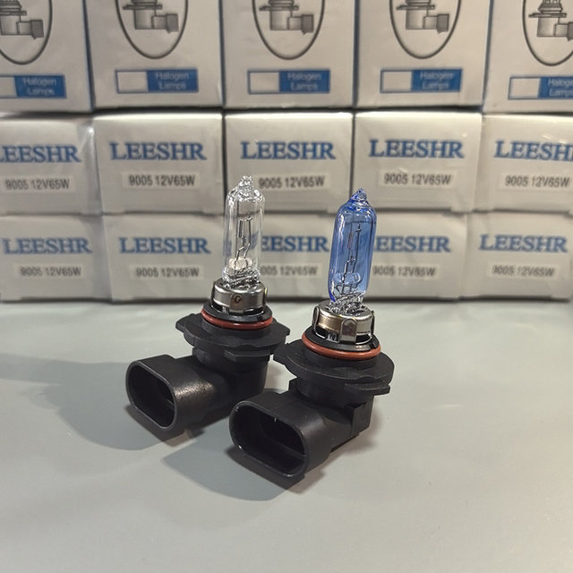 Car 12V headlight bulb spotlight truck 24V halogen xenon high and low beam fog bulb h13H7h4 brighten