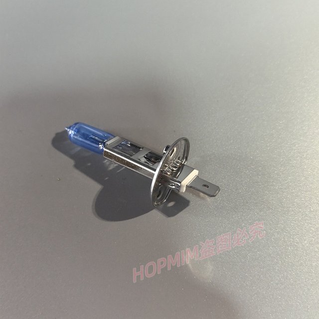 Car 12V headlight bulb spotlight truck 24V halogen xenon high and low beam fog bulb h13H7h4 brighten