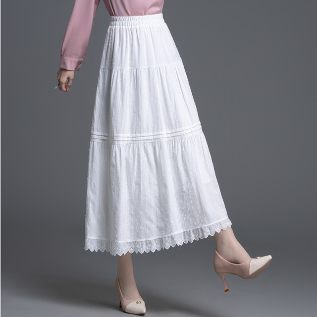White skirt umbrella skirt for women 2025 spring new French spliced ​​lace edge cover hips and slimming cake skirt long skirt