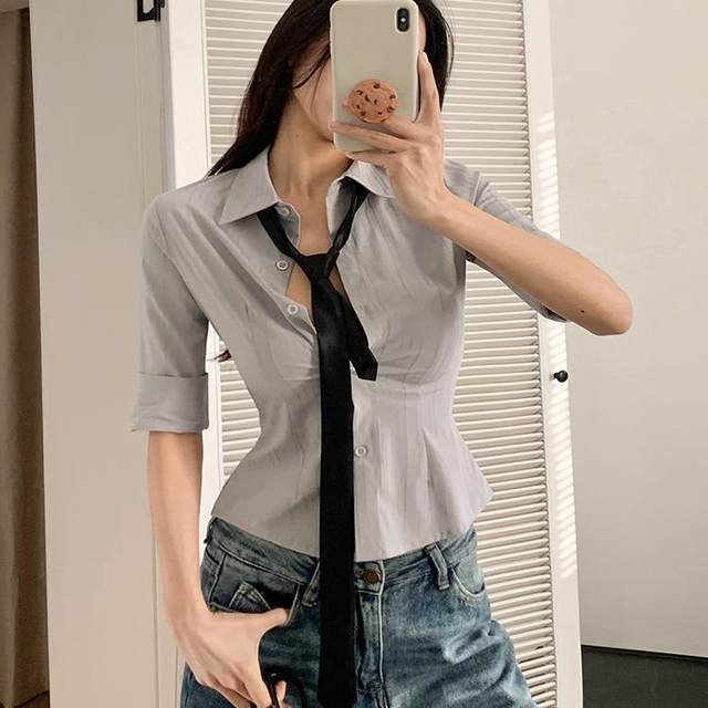 Walnut hot girl JK uniform slim white waist tie mid-sleeved shirt women's pure desire style slim short top
