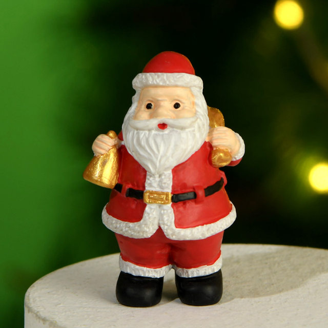 Christmas small animals cute handmade ornaments Santa Claus snowman fox desktop resin ornaments crafts