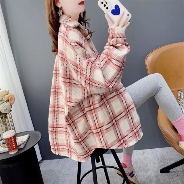 Thickened and furry plaid shirt for women in spring and autumn 2024 new cardigan jacket large size women's hot top