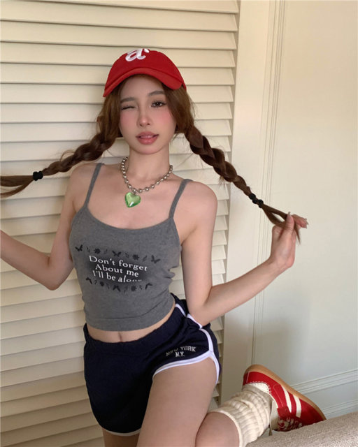 Pure desire, sweet girl letter printing strap vest with chest pad hot girl, wears short sleeveless tops
