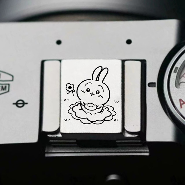 
Suitable for hot shoe covers and shutters for Fuji/Canon/Nikon/Sony cameras and other hot shoe covers and shutters for customization